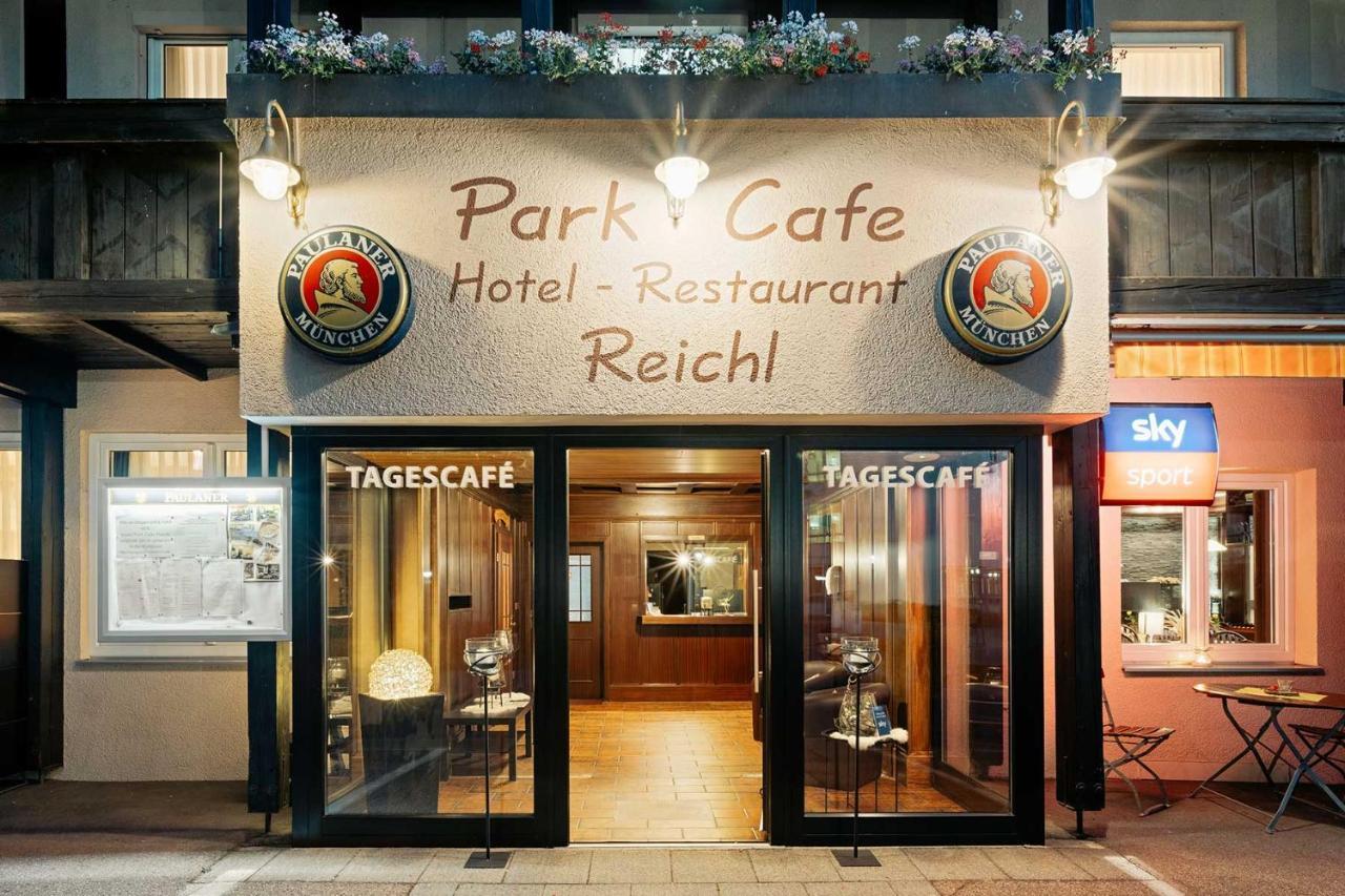 Hotel Park Cafe Reichl バート・アプバッハ エクステリア 写真