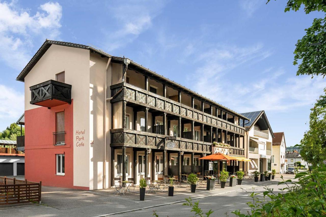 Hotel Park Cafe Reichl バート・アプバッハ エクステリア 写真