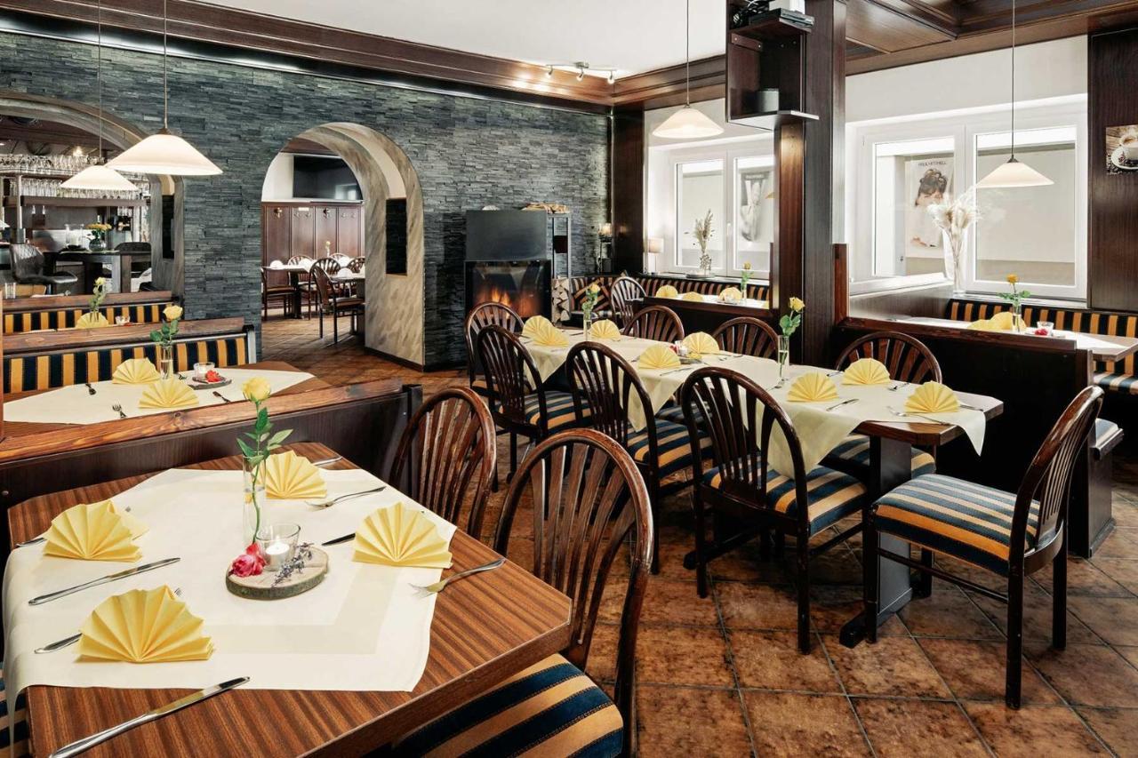 Hotel Park Cafe Reichl バート・アプバッハ エクステリア 写真